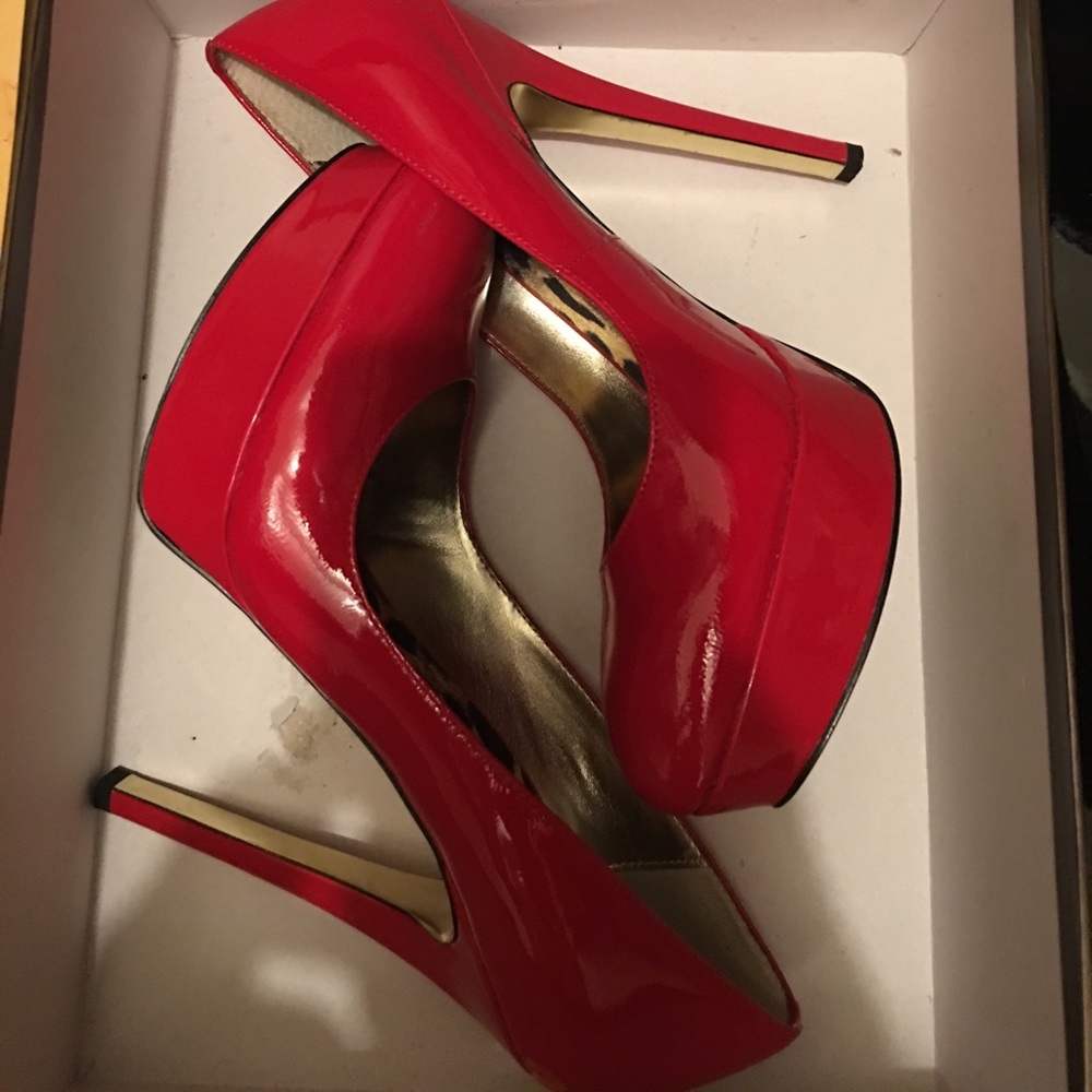 Bebe Bailey Red Pumps